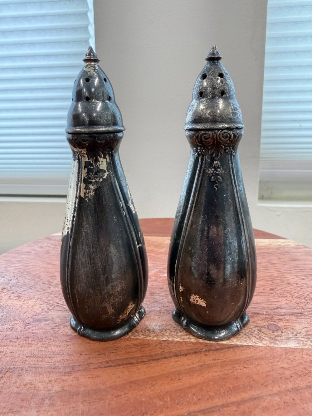 Vintage Quaker Silver Co Art Deco Salt & Pepper Shaker Set 167 Patina 1900s